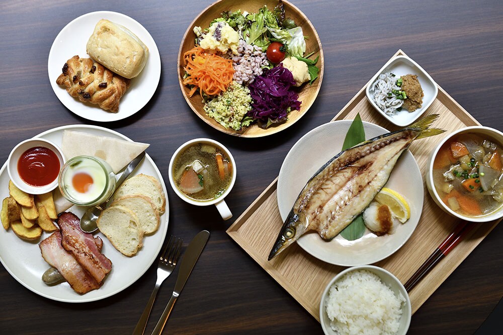 【ホテルメトロポリタン 鎌倉】朝食は地元食材を使った和・洋から選べる。