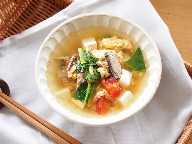 全体を混ぜ、器に盛り付けたら完成。