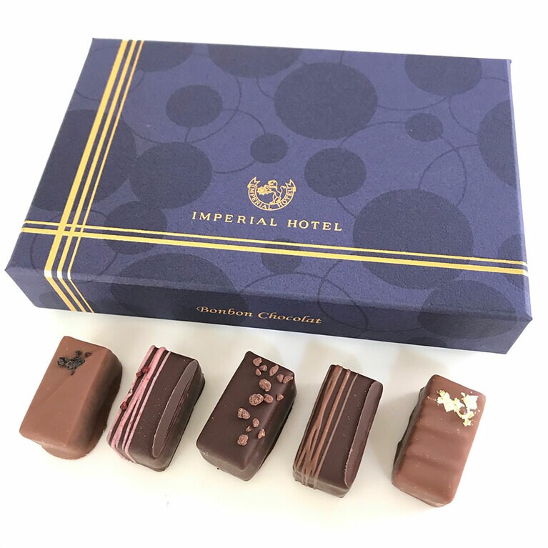 オーセンティックで技が光るショコラたち。