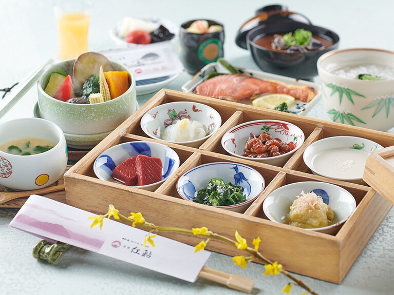 旅館紅鮎［滋賀／尾上温泉］朝食。