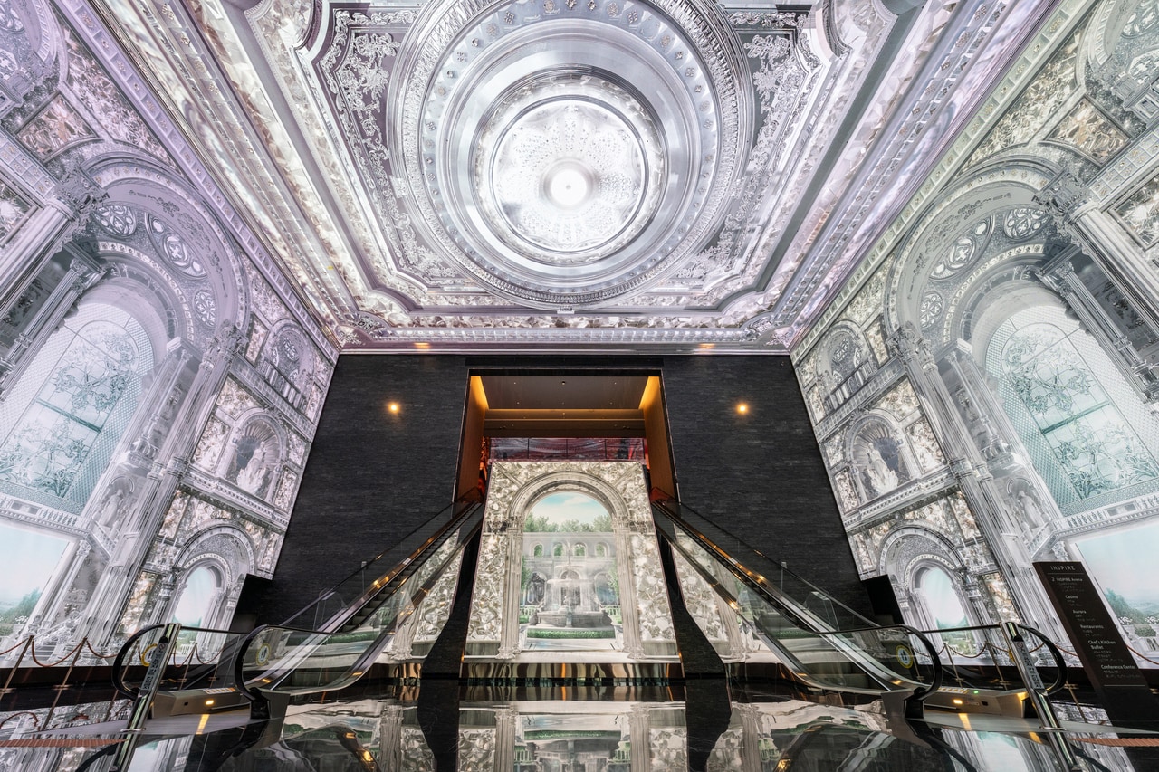 クリスタル・パレスをテーマにした映像。