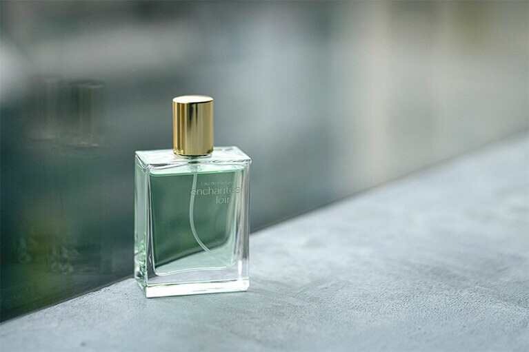 【松本千登世さんのマイベストコスメ】enchantée オードパルファム 50mL 12,000円／loin.