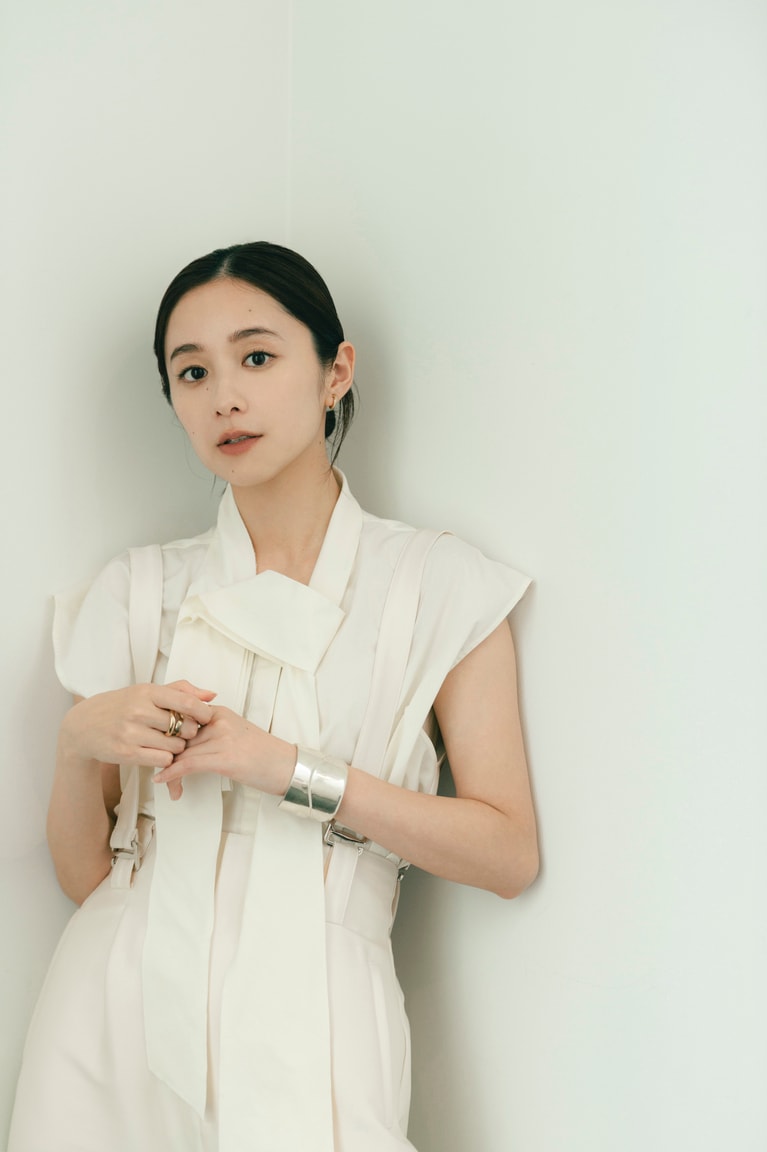 堀田真由さん。
