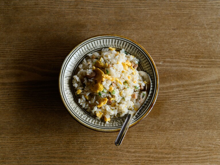 小鹿田焼きのうつわ。