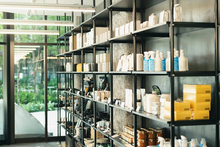 ムラコ独自の目線でセレクトしたおすすめ商品も。