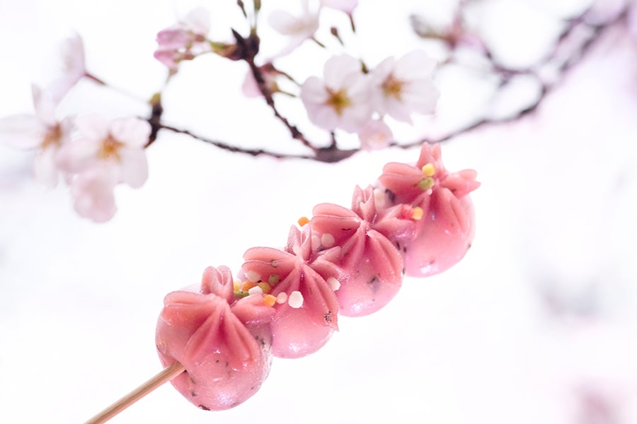 桜を感じられるスイーツも。※写真はイメージです。