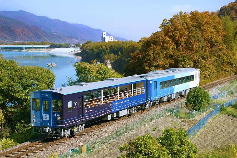 【徳島県】藍よしのがわトロッコ。