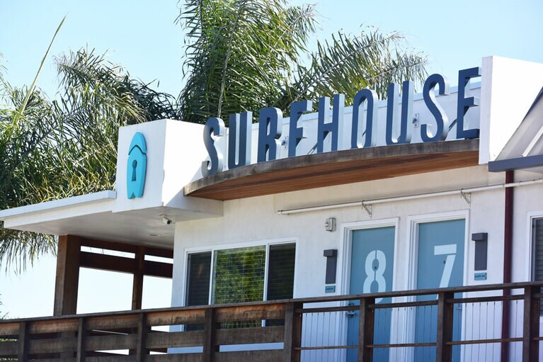 サーファー目線で、地元の良さを伝える「サーフハウス」。