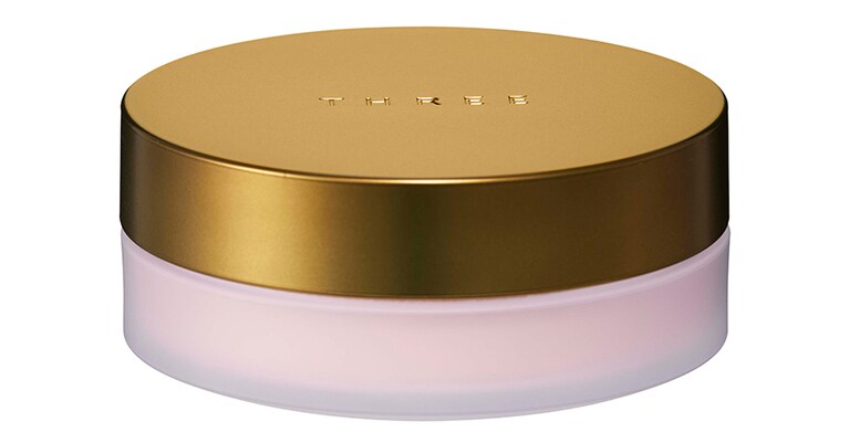 アドバンスドエシリアルスムースオペレーター ルースパウダー 6,050円。10月25日（水）数量限定発売。