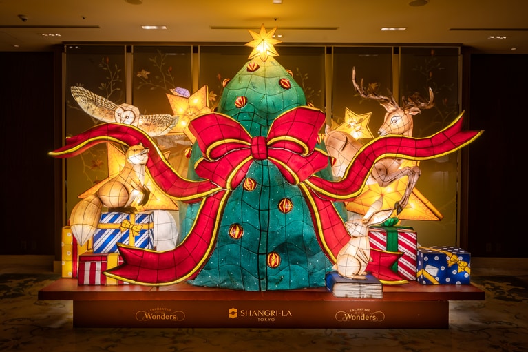 シャングリ・ラ 東京のクリスマスツリー。