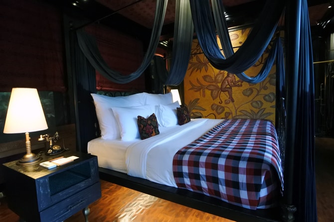 バリ島・渓谷に佇む森のリゾート》173平方メートルのリッチなヴィラに