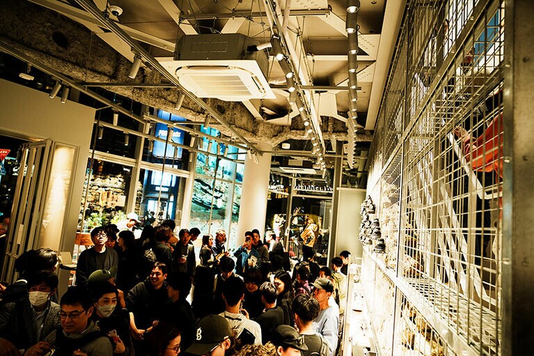 サロモンストア 東京渋谷