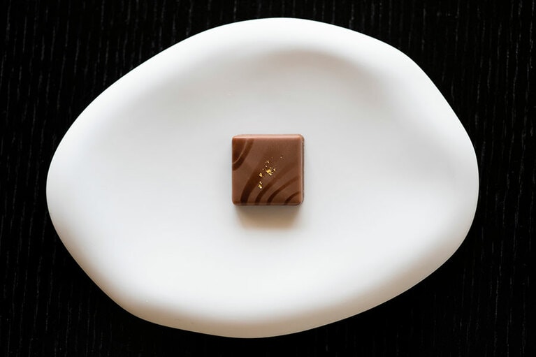 アーモンドプラリネのテーマは「Enrich minds(より豊かに、幸せに)」。