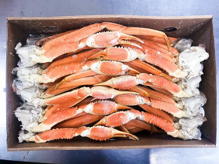 ボイル ズワイ蟹脚 各5kg 17,000円。