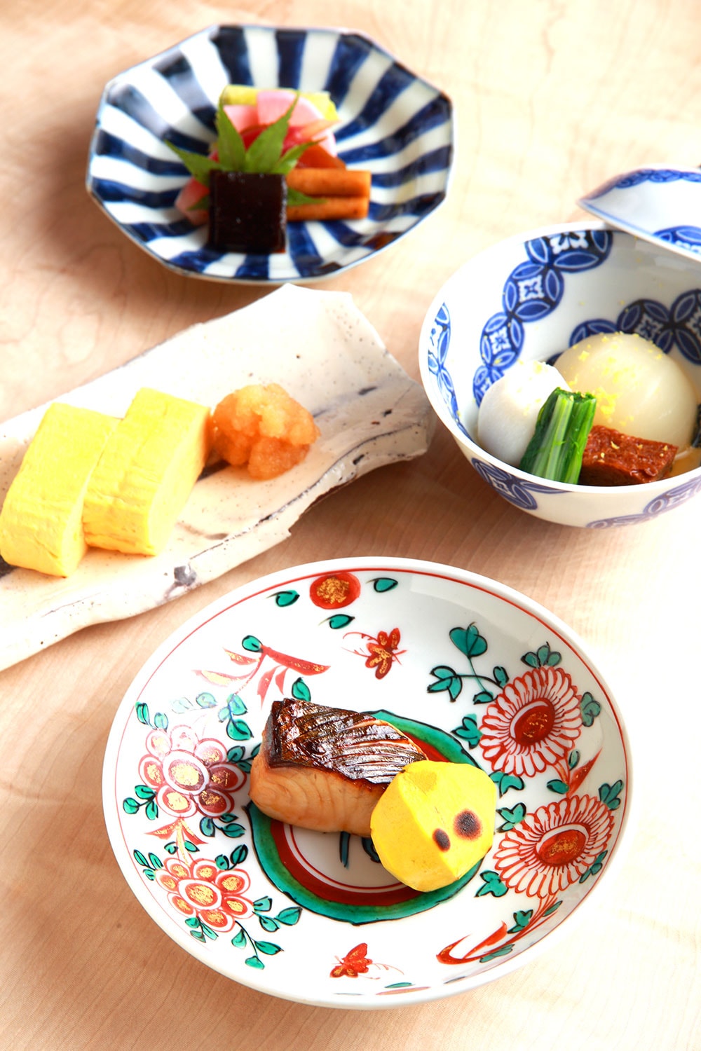 【THE HIRAMATSU KYOTO(ザ・ひらまつ・京都)】料理人の技が光る焼き魚、出汁巻、炊き合わせなど。