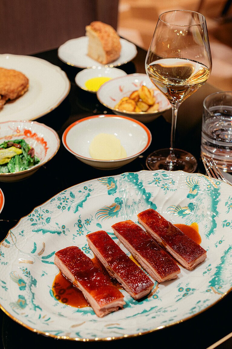 “仔豚のクルスティヤン、オレンジソース”。