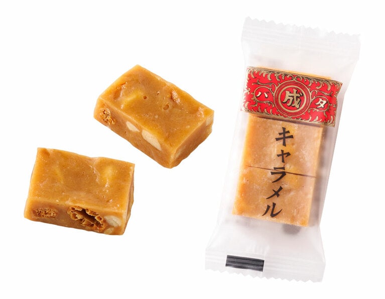 マルセイビスケットやアーモンドが入った豊かな食感。「マルセイキャラメル」6袋（18粒入）630円／六花亭