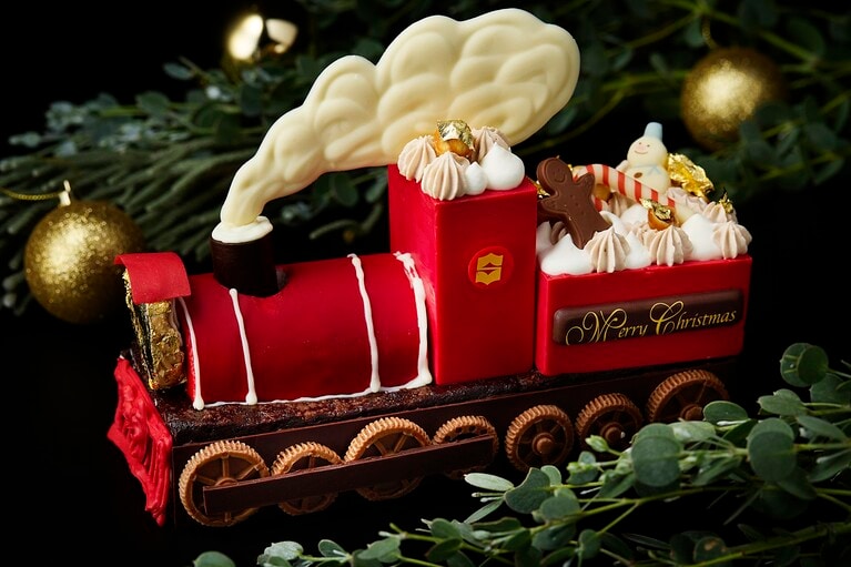 リニューアル「クリスマストレインケーキ」30,000円。20cm×7cm。