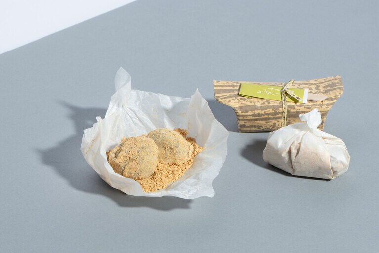 「鶯もち（5個）」1,550円。