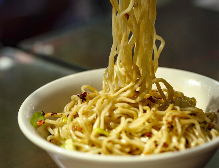 外処さんお薦めの乾拌麵(ガンバンミィェン) 35元。