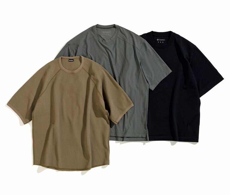 （左）紫外線カット率95％。シワになりにくいイージーケアも魅力。11,000円、（中央）しなやかなストレッチ性を備えたニット素材。8,800円、（右）インナーが透けにくくかつ上品さのあるハイゲージニット素材。17,600円／ゴールドウイン（ゴールドウイン 原宿）