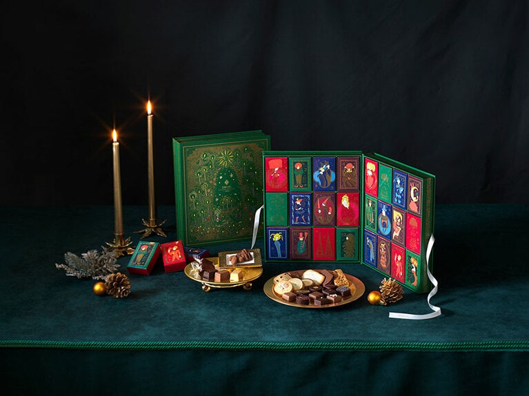 デメルアドヴェントカレンダー 約H26.5㎝×W23㎝×D6.3㎝ 12,000円 ※数量限定。