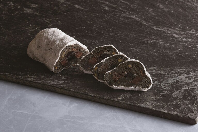 「ショコラーデ・シュトーレン」3,000円。