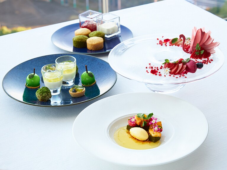 スイーツとグランデセールのイメージ。