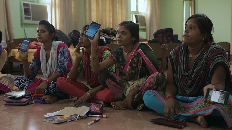 『燃えあがる女性記者たち』全国公開中　©Black Ticket Films