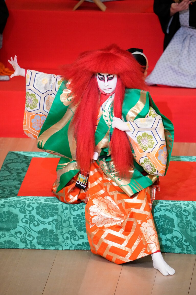 『連獅子』仔獅子の精＝尾上眞秀（令和8年4月歌舞伎座）©松竹