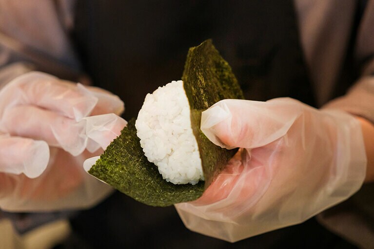 おにぎりステーション。