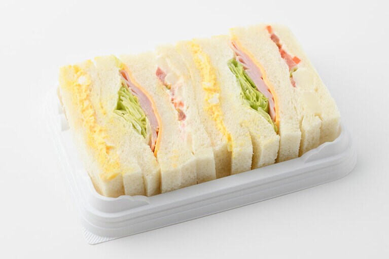 スペシャルBOX 500円。