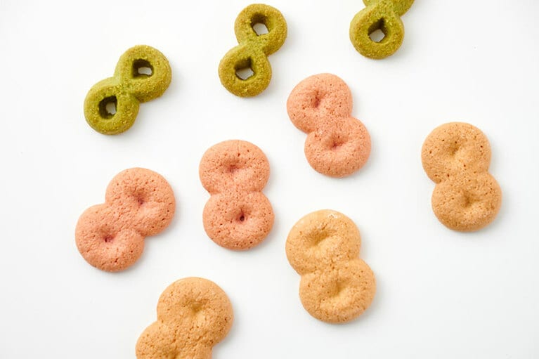 【静岡県】8の字 各40～100g 350円～／カクゼン桑名屋