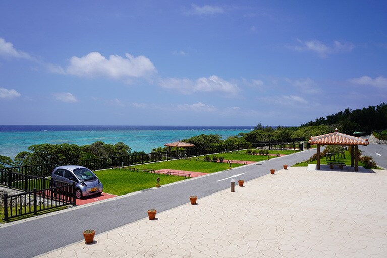 【沖縄県】粟国島オートキャンプ場。©沖縄観光コンベンションビューロー
