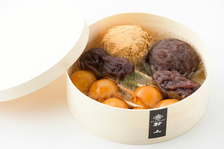 お団子おはぎ詰め合わせ 1,120円(団子5本、おはぎ2個)／金沢和音