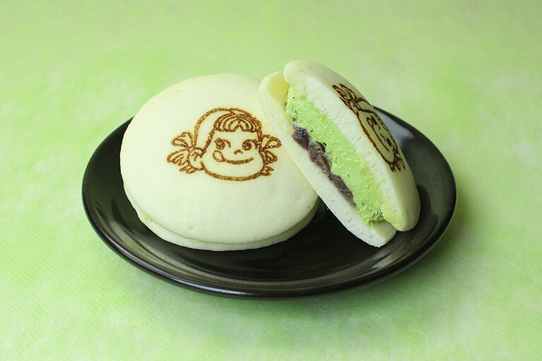 みるきぃどらやき 抹茶 各292円。