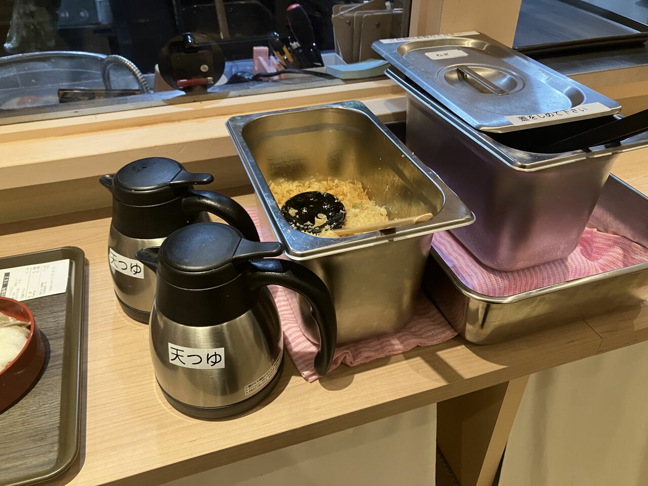 受け取り口にはうれしいセルフサービスが