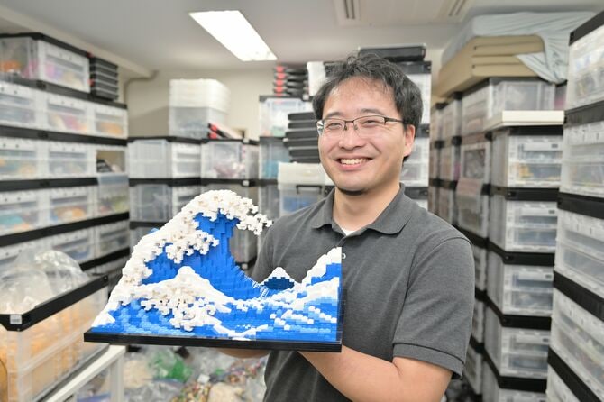 三井さんは、なぜ日本で1人しかいないレゴ認定プロビルダーに選ばれたのか? ©杉山秀樹/文藝春秋