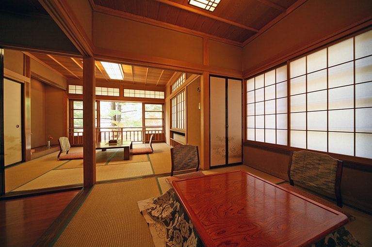 法師温泉 長寿館［群馬／法師温泉］法隆殿客室。