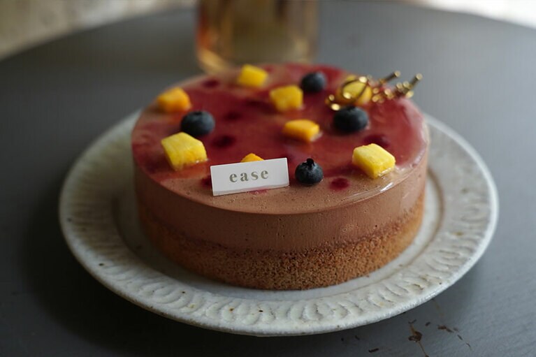 antique 直径15cm 4,700円。