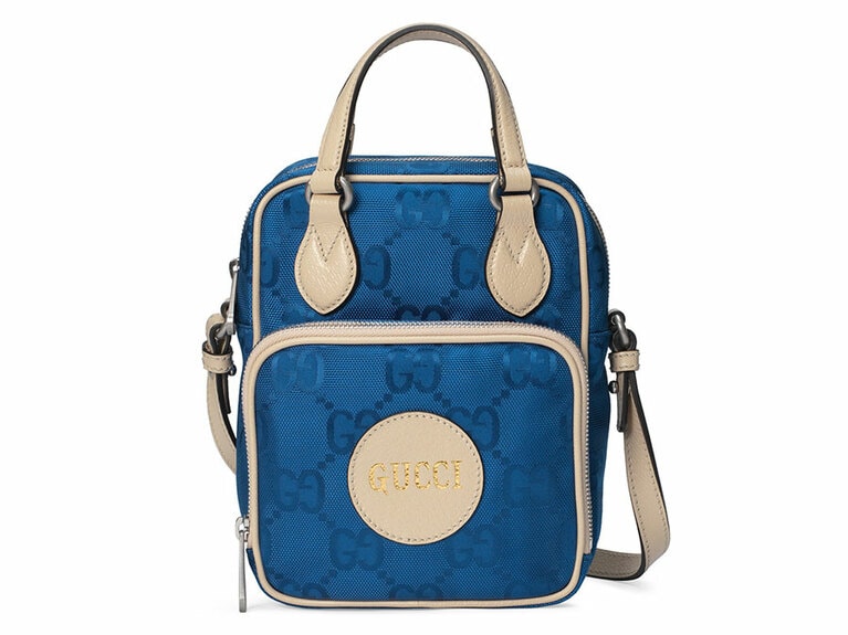 Gucci Off The Grid ショルダーバッグ(日本限定カラー) 117,000円。幅16×高さ22×マチ8.5cm。