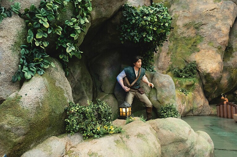 ラプンツェルのランタンフェスティバルにはフリン・ライダーが