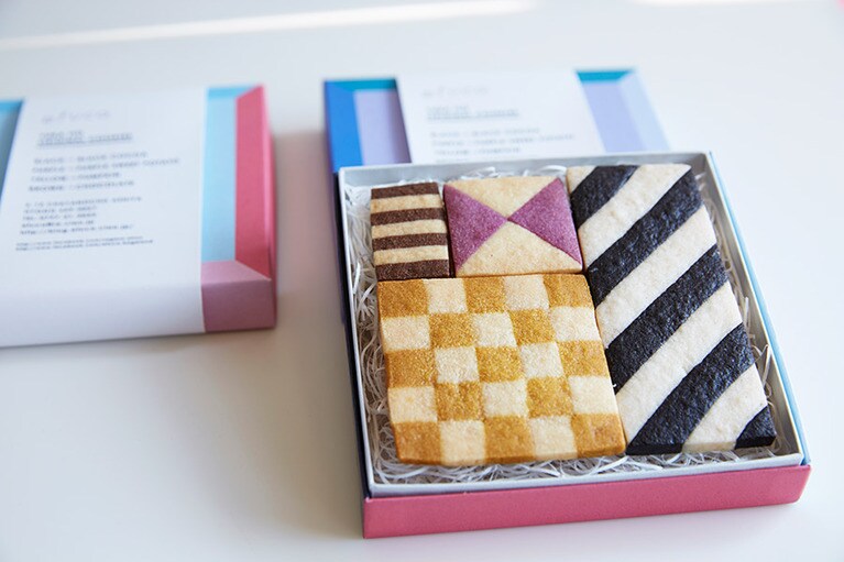 JAGDA(日本グラフィックデザイナー)新人賞を受賞した白本由佳さんがデザインした「パターンクッキー」。