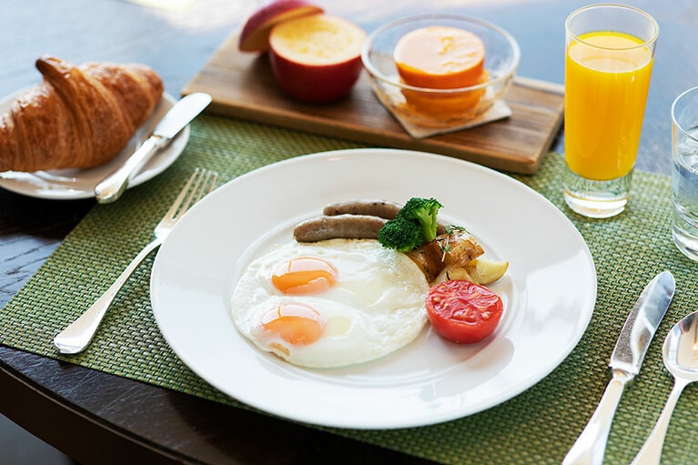 ブッフェ 4,300円。