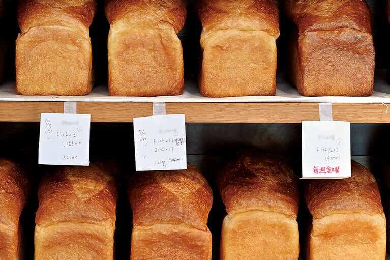 ナカガワ小麦店。