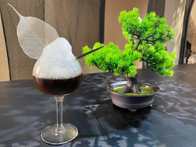 薬膳茶カフェ「仙島 SENTO」のフレーバードリンク。