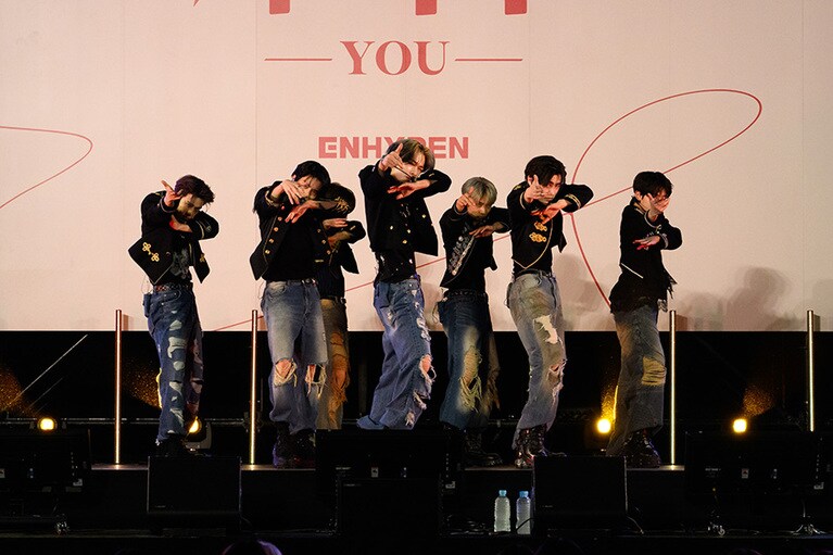 NI-KIが振付に参加した「Bite Me」