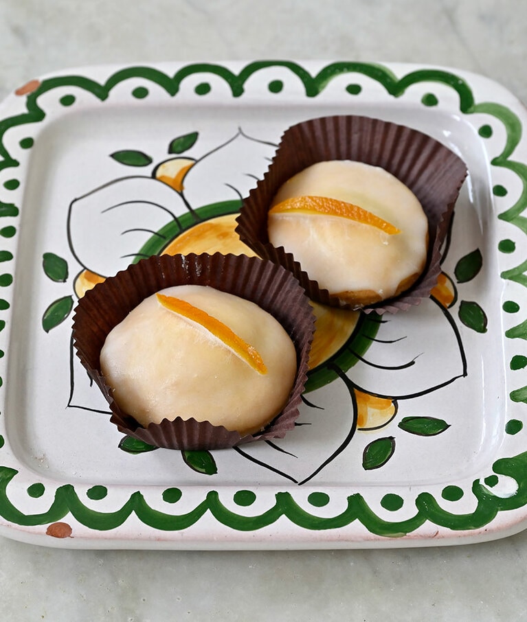 モンレアーレのサン・カストレンツァ修道院の伝統“モナカーレ” 30ユーロ／kg。（イ・セグレーティ・デル・キオストロ）