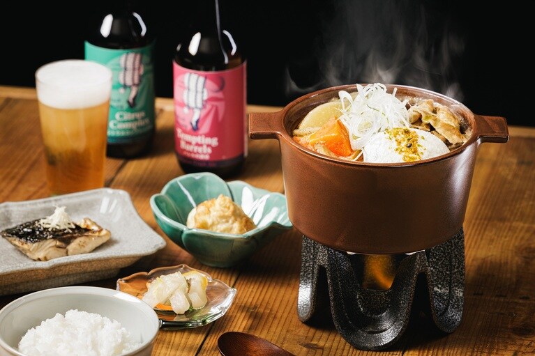 夕食は大きめにカットされた具だくさんの豚汁でパワーチャージ。