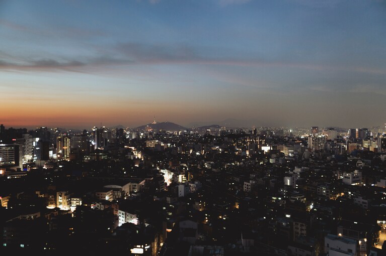 夕刻のソウルも美しい。